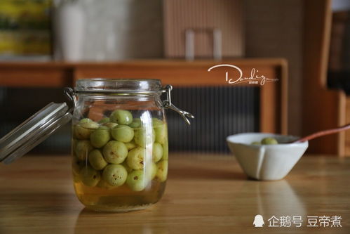 網(wǎng)紅飲品油柑汁可以自己腌制,步驟其實(shí)很簡單,就看你做不做