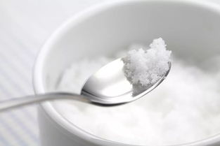 炒菜時，早放鹽還是晚放鹽？很多人做反了，附最新腌制技巧與氣象提醒